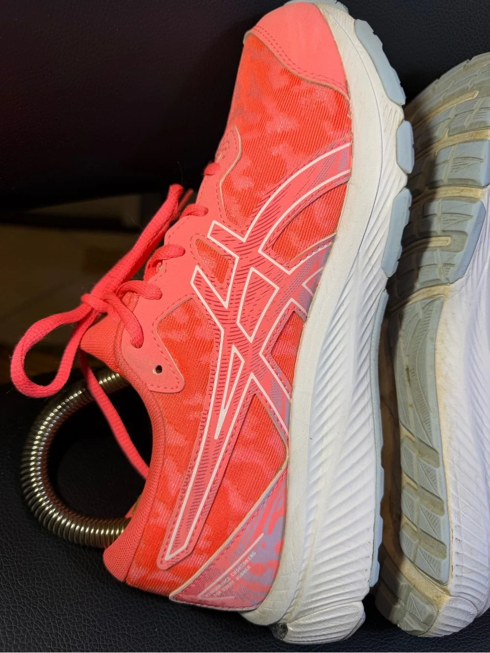 Asics Gel Cumulus 23 GS 'Blazing Coral' Sz 6.5